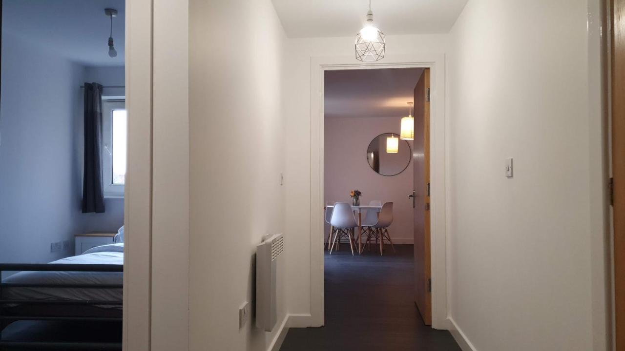 Spacious London Apartment 5 Min Walk To Leytonstone Underground Station And 5 Stops To Zone 1 外观 照片
