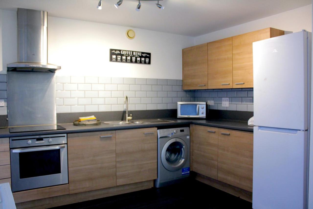Spacious London Apartment 5 Min Walk To Leytonstone Underground Station And 5 Stops To Zone 1 外观 照片