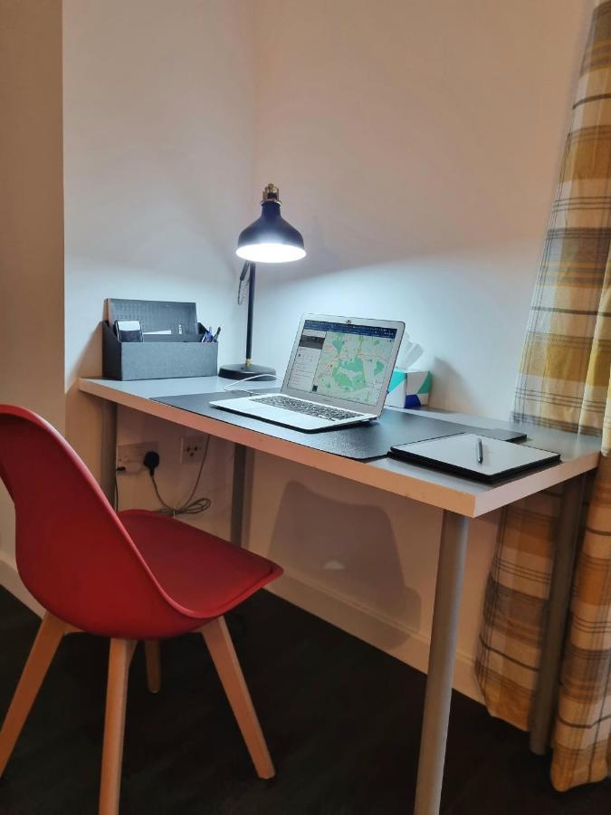 Spacious London Apartment 5 Min Walk To Leytonstone Underground Station And 5 Stops To Zone 1 外观 照片